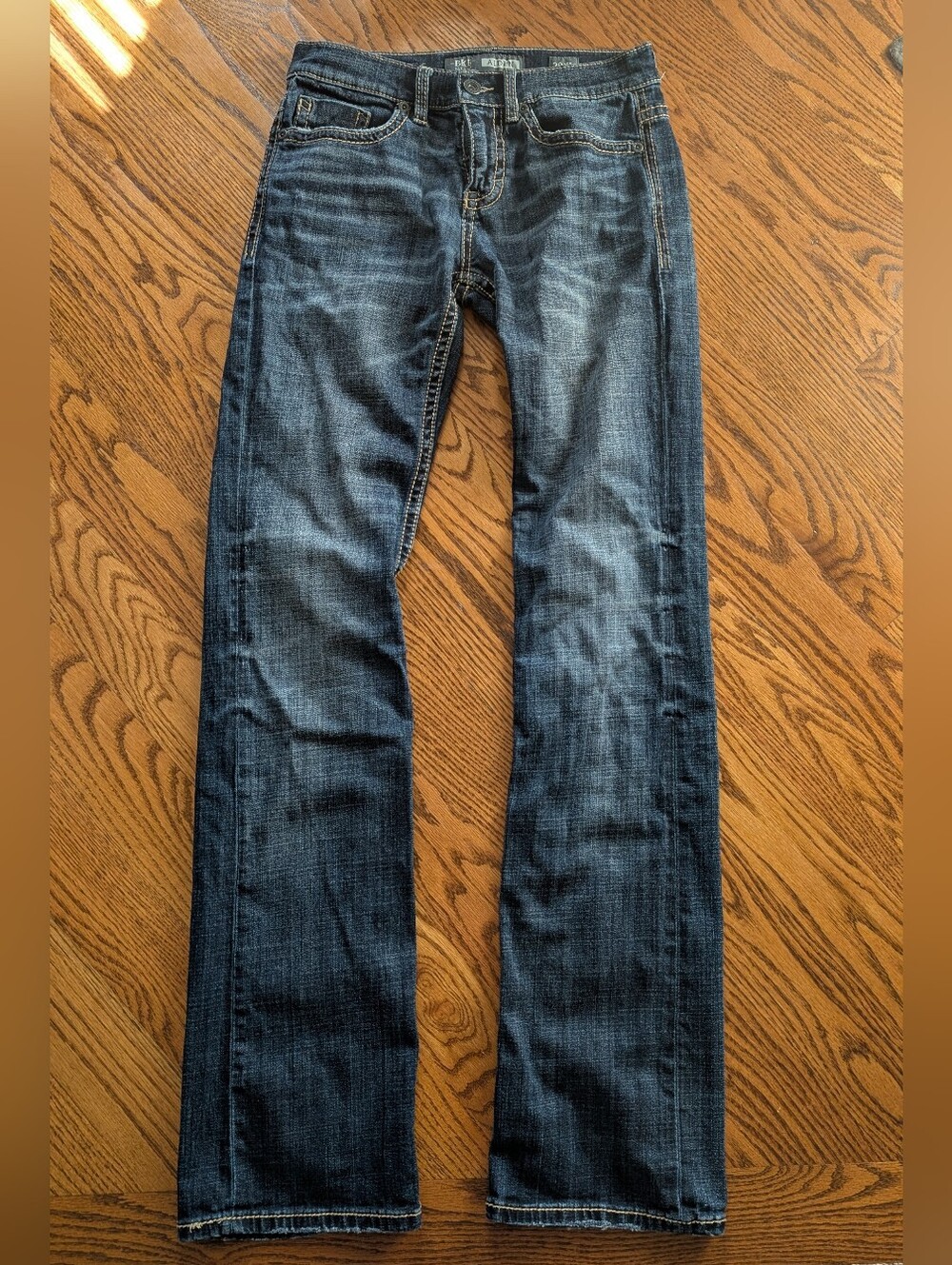 Like New! Men's BKE Aiden Bootleg Jeans Size 29 XL